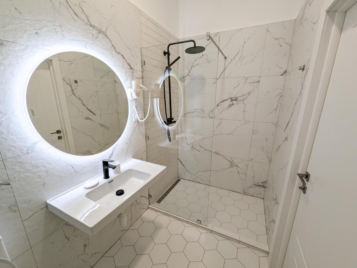 Kyiv Honchara Hotel Kültér fotó